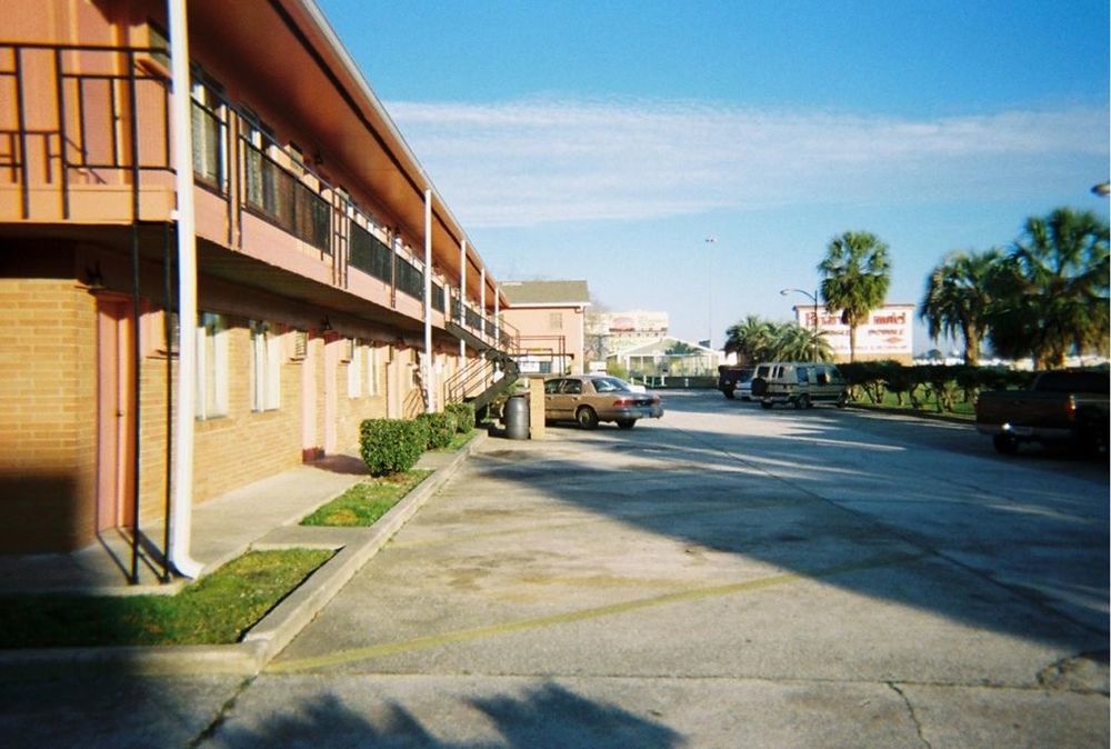 Briarwood Motel Valdosta Exterior photo